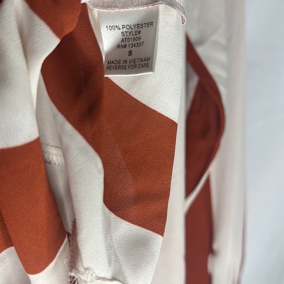 NWT LUMIERE LONG SLEEVE STRIPE BLOUSE (S) - Picture 7 of 7